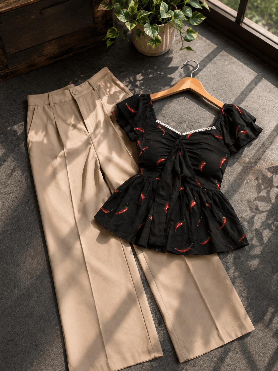 Spiced Latte Ensemble, The Chilly peplum